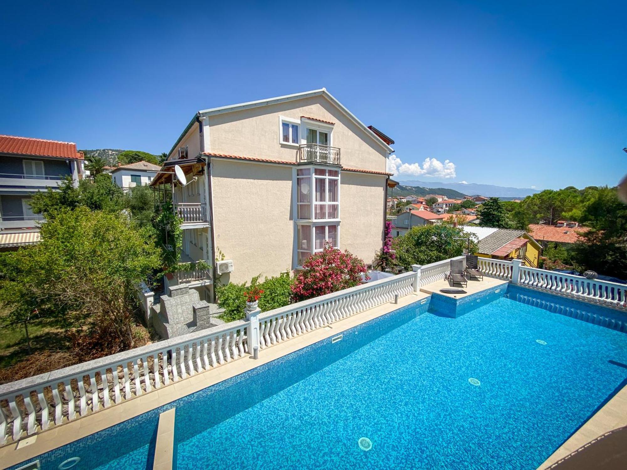 Apartments Happy Island Rab Rab Town Exterior foto