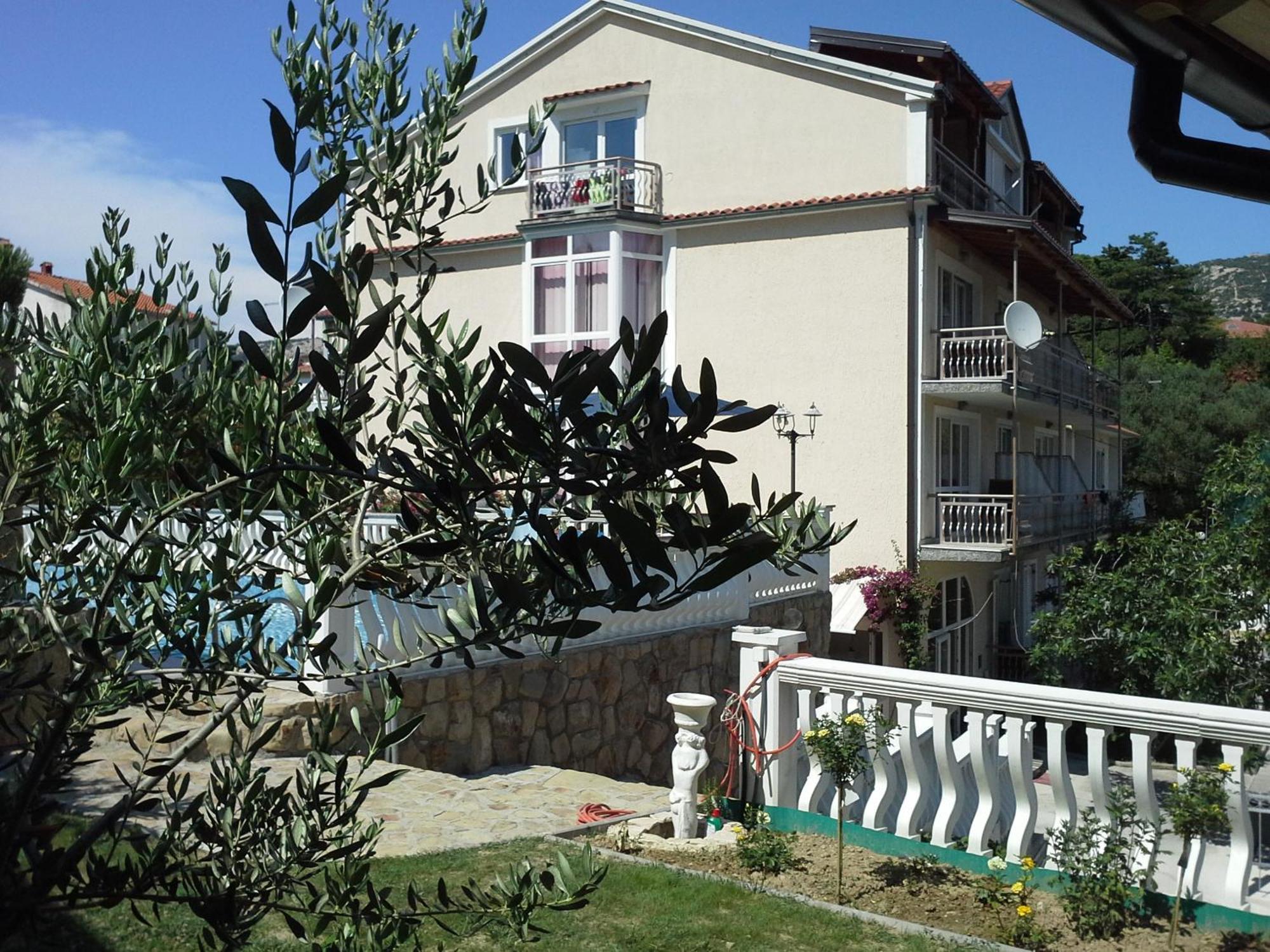 Apartments Happy Island Rab Rab Town Exterior foto